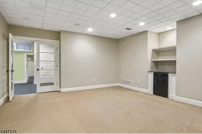 4 Brayton Rd, Livingston, NJ 07039 - Photo 25