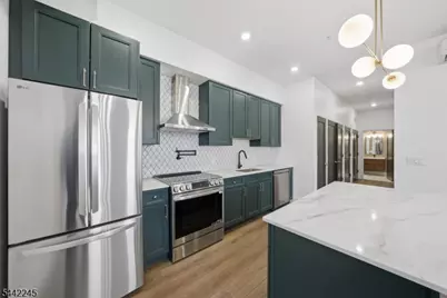 21 Lincoln Park #302, Newark, NJ 07102 - Photo 7
