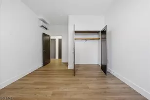 21 Lincoln Park, Newark, NJ 07102 - Photo 17