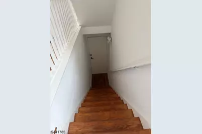 33 Grumman Ave #3, Newark, NJ 07112 - Photo 7