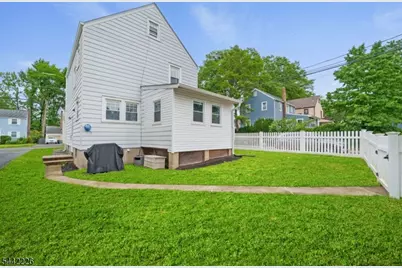 2 High St, Bloomfield, NJ 07003 - Photo 19