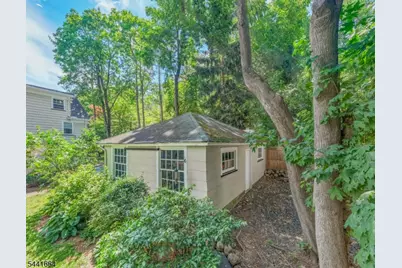 38 Glenside Rd, South Orange, NJ 07079 - Photo 41