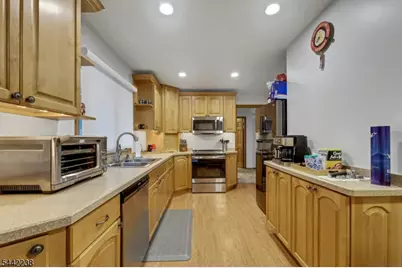 406 High Crest Dr, West Milford, NJ 07480 - Photo 13