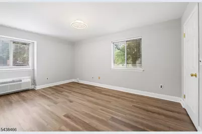 111 Aimwick Ct, Franklin Township, NJ 08873 - Photo 17