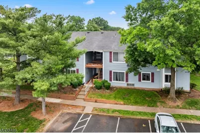 111 Aimwick Ct, Franklin Township, NJ 08873 - Photo 3