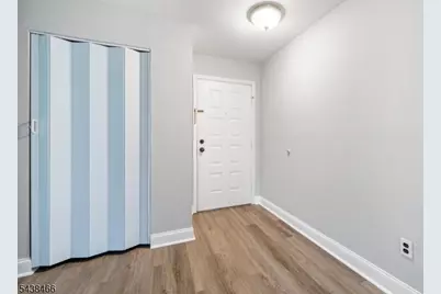 111 Aimwick Ct, Franklin Township, NJ 08873 - Photo 23