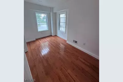 102 10th St #1, Passaic, NJ 07055 - Photo 5
