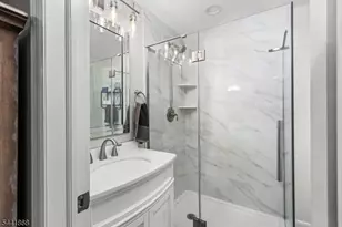 9 Ernella Dr, White Township, NJ 07823 - Photo 17
