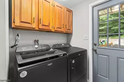 9 Ernella Dr, White Township, NJ 07823 - Photo 13