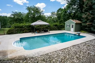 9 Ernella Dr, White Township, NJ 07823 - Photo 33