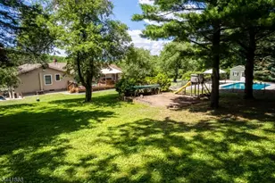 9 Ernella Dr, White Township, NJ 07823 - Photo 37