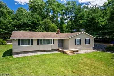 9 Ernella Dr, White Township, NJ 07823 - Photo 25