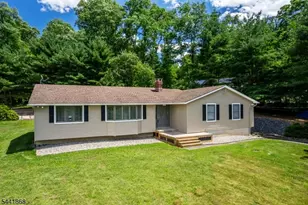 9 Ernella Dr, White Township, NJ 07823 - Photo 25