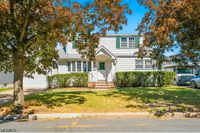 1118 Stockton Rd, Linden, NJ 07036 - Photo 3