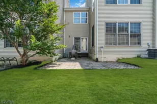 3 Silcox Pl, Franklin Township, NJ 08873 - Photo 21