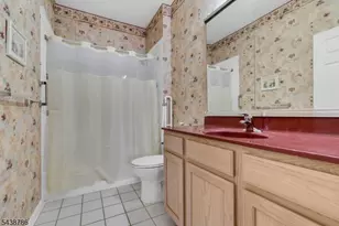 3 Silcox Pl, Franklin Township, NJ 08873 - Photo 11