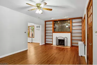 587 Woodland Ave, Mountainside, NJ 07092 - Photo 5