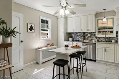 587 Woodland Ave, Mountainside, NJ 07092 - Photo 9