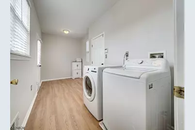 10 Jockey Ln, Raritan Township, NJ 08822 - Photo 19