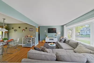 49 Parkway, Little Falls Township, NJ 07424 - Photo 5