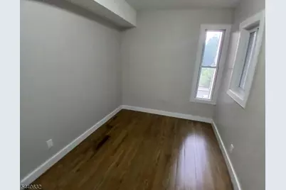 590 Hunterdon St, Newark, NJ 07108 - Photo 19