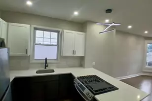 590 Hunterdon St, Newark, NJ 07108 - Photo 9