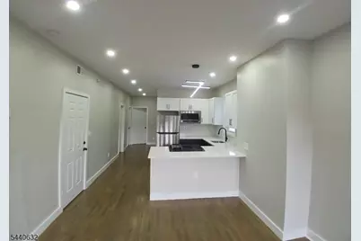 590 Hunterdon St, Newark, NJ 07108 - Photo 5
