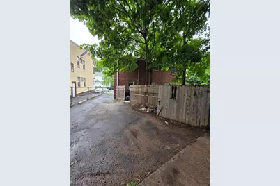 24 Chelsea Ave, East Orange, NJ 07018 - Photo 5