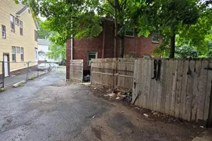 24 Chelsea Ave, East Orange, NJ 07018 - Photo 5