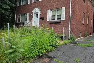 24 Chelsea Ave, East Orange, NJ 07018 - Photo 7