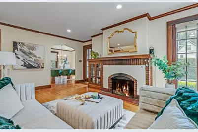 35 Woodland Road, Millburn, NJ 07078 - Photo 5