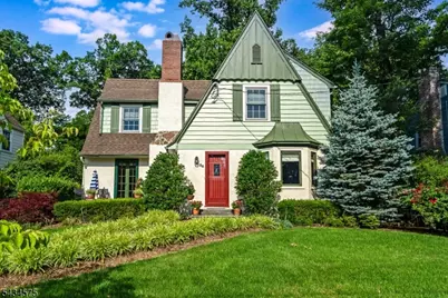 35 Woodland Road, Millburn, NJ 07078 - Photo 47