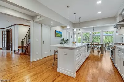 35 Woodland Road, Millburn, NJ 07078 - Photo 19