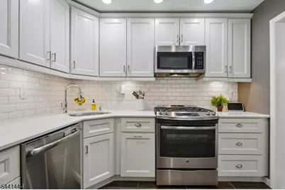 153 Irving Pl #153, Bernards Township, NJ 07920 - Photo 13
