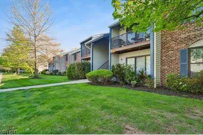 153 Irving Pl #153, Bernards Township, NJ 07920 - Photo 3