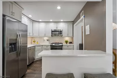 153 Irving Pl #153, Bernards Township, NJ 07920 - Photo 15
