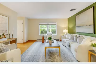 27 Harvest Ln, Livingston, NJ 07039 - Photo 13