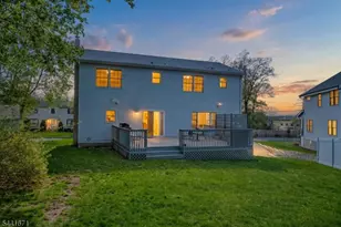27 Harvest Ln, Livingston, NJ 07039 - Photo 49