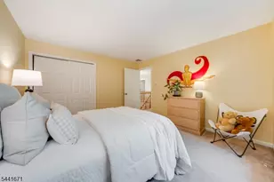 27 Harvest Ln, Livingston, NJ 07039 - Photo 37