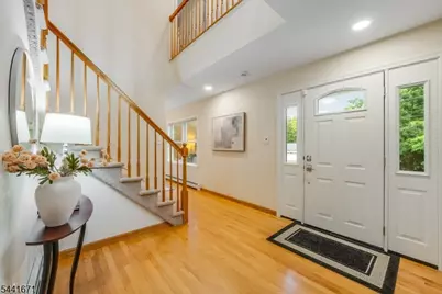 27 Harvest Ln, Livingston, NJ 07039 - Photo 11