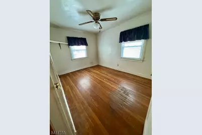 671 Crescent Dr, Bound Brook, NJ 08805 - Photo 5