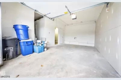 91 Broad St, Summit, NJ 07901 - Photo 11