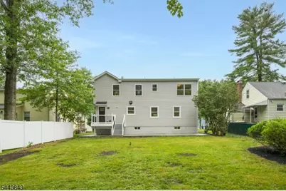 25 Montgomery Rd, Livingston, NJ 07039 - Photo 35