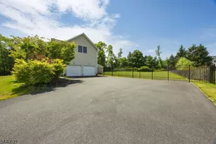 72 Doby Rd, Randolph Township, NJ 07945 - Photo 3