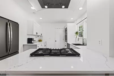 244 3rd St, Dunellen, NJ 08812 - Photo 15
