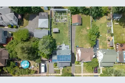 244 3rd St, Dunellen, NJ 08812 - Photo 37