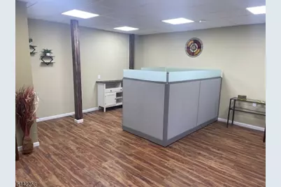 609 Roselle St, Linden, NJ 07036 - Photo 5