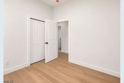 360 21st St, Irvington, NJ 07111 - Photo 7