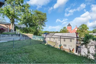 88 N 2nd St, Paterson, NJ 07522 - Photo 23