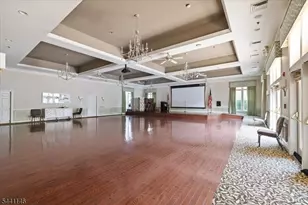 43 Renaissance Blvd, Franklin Township, NJ 08873 - Photo 39